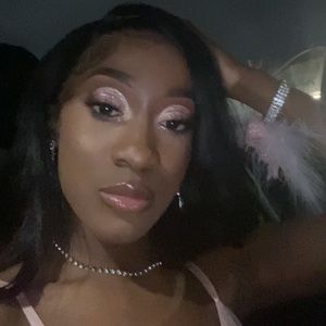 Meet your Posher, Destiny